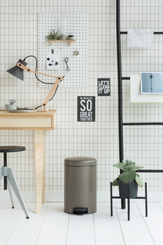 BRABANTIA atkritumu tvertne ar pedāli NewIcon, 12 l, Platinum (113628)