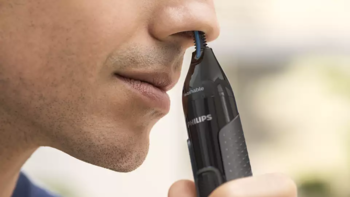 PHILIPS Mikrotrimmeris sejas apmatojuma kopšanai (NT3650/16)