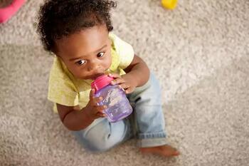 Philips Avent Easy Sip mācību krūzīte, 9M+, 260ml, silikona snīpis, rozā (SCF553/03)