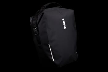 Thule 5476 Shield Pannier 22L with InLock Black