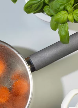 Russell Hobbs RH01164EU7 Excellence 20cm Saucepan