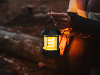 Tracer 47810 Solar Camp Light