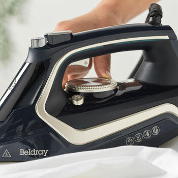 Beldray BEL01980VDE Ultra Sleek 2600W