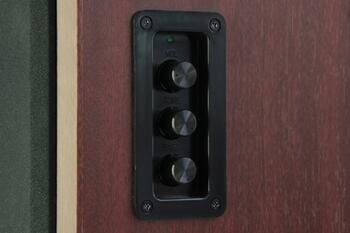 Media-Tech MT3143K Audience HQ Black