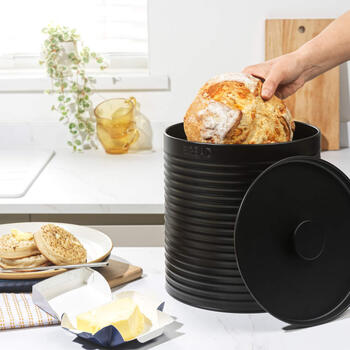 Russell Hobbs RH03269EU7 Ribbed Bread Bin, Black