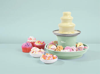 Giles & Posner EK6662GSGRVDE Chocolate Fountain