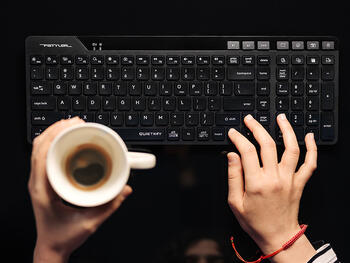 A4Tech 47726 Fstyler FBK27C AS 2.4 GHz+BT (Silent), Black