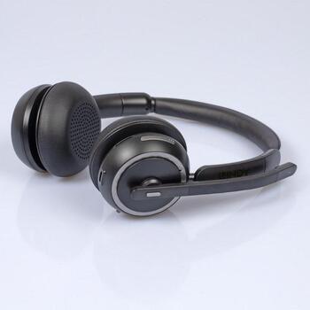 Lindy L118 беспроводная гарнитура 20450, Bluetooth 5.2, AI шумоподавление, 30ч аккумулятор, USB-C зарядка (20450)