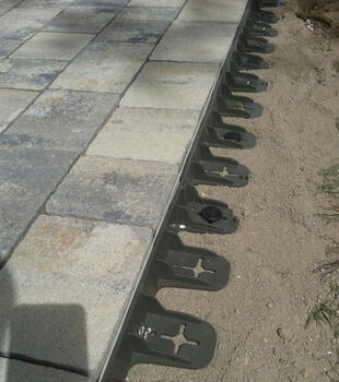 Plastmasas naglas priekš zālāja apmales 25cm; 230128 (230128)