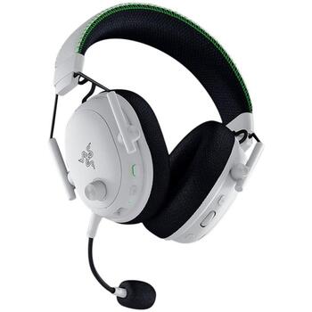 Razer BlackShark V3 Pro игровая гарнитура RZ04-05400400-R3M1, 50мм, 12-28000Гц, 32Ом, 70ч, ANC, Bluetooth 5.3, 2.4ГГц, USB-A (RZ04-05400400-R3M1)