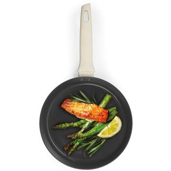 Russell Hobbs Cepšanas panna RH03860C, 20cm, alumīnijs, mīksts rokturis, nepiedegošs pārklājums, saderīga ar indukciju (RH03860C)