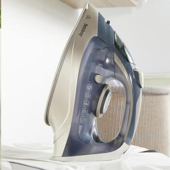 Beldray Powerlite BEL01621FVDE gludeklis, 3200W, keramikas zole, 200g/min tvaiks, 320ml, vertikālais tvaiks, pretpilēšana (BEL01621FVDE)