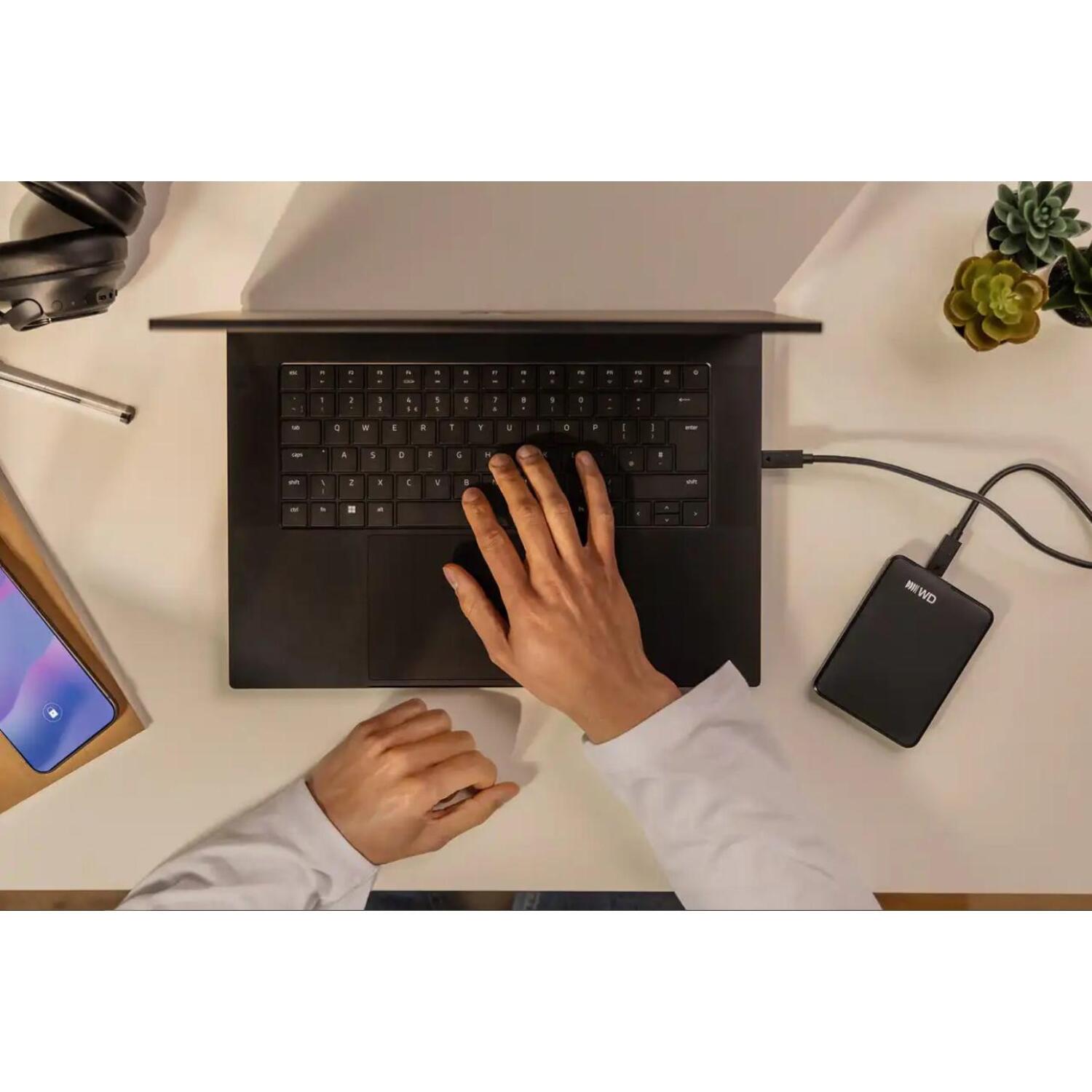 WD Elements Portable ārējais cietais disks WDBLSS0060BBK-WESN, 1 TB, 2.5