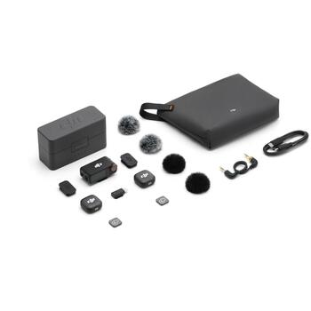 Dji аксессуар для камеры Микрофон 3 CP.RN.00000480.01, 2 TX, 1 RX, зарядный чехол, 1ч, Bluetooth/WiFi, 28ч работы аккумулятора (CP.RN.00000480.01)