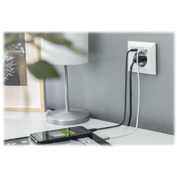 Digitus безопасная розетка DA-70615, 5V, 2.8A, 1 x USB Type-C, 1 x USB A, 2 USB разъема, 2P+E (DA-70615)