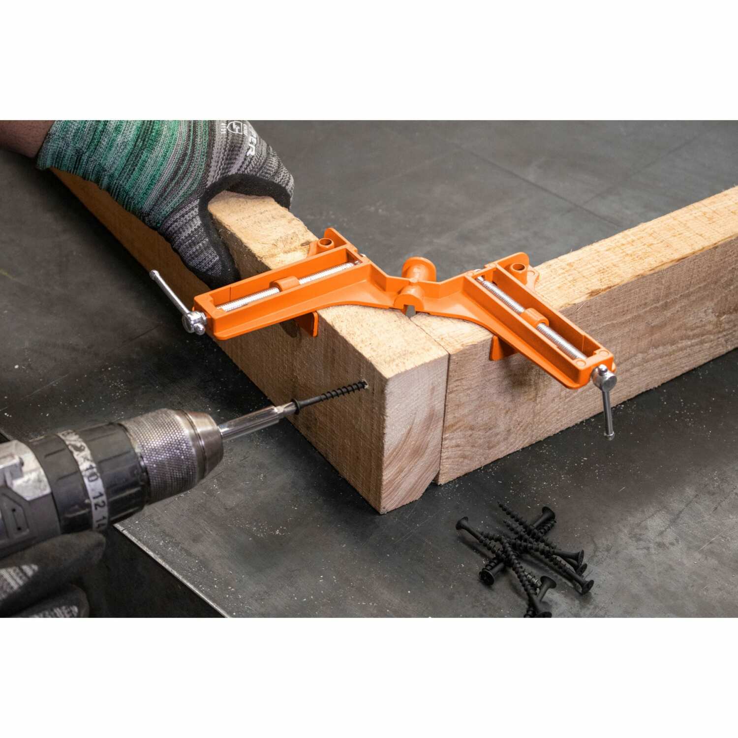 Stūra spīles 90º no alumīnija, 76mm PESQ-3 Truper (PESQ-3)