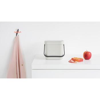 Brabantia Sort & Go мусорное ведро 213267, 6л, 0,6кг, 18,1x24,5x20см, открытая крышка, ручка, настенное крепление (213267)