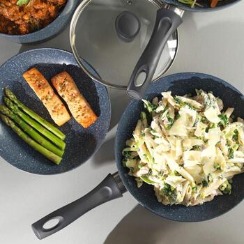 Russell Hobbs Сковорода RH03408EU7, 26см, алюминий, мягкая ручка, совместима с индукцией, антипригарное покрытие (RH03408EU7)