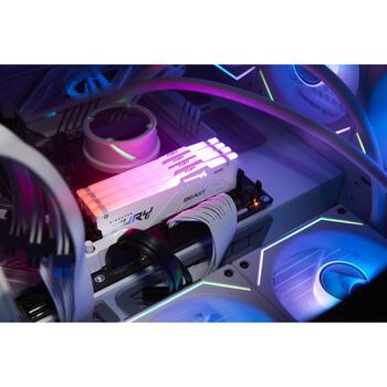 Kingston FURY Beast оперативная память KF564C32BWEA-32, 32GB, 6400MT/s, DDR5, CL32, DIMM, белая, RGB, EXPO, радиатор, ECC (KF564C32BWEA-32)