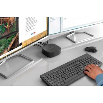 HP Беспроводной комплект клавиатуры и мыши 2V9E6AA, 1600 DPI, 10 м, английская раскладка, черный, мембранные клавиши (2V9E6AA)