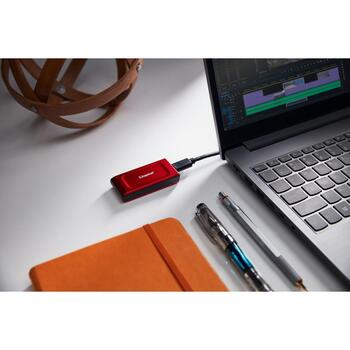 Kingston 2TB XS1000R, 2000 ГБ, USB 3.2 Gen 2, скорость чтения 1050 МБ/с, скорость записи 1000 МБ/с (SXS1000R/2000G)