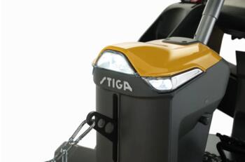 Stiga gāzes priekšējais zāles pļāvējs 2F6230845/ST1 13.7 kW, 635 cm³, 4WD, LED gaismas, manuāla dekļa pacelšana, 95-125 cm (2F6230845/ST1)