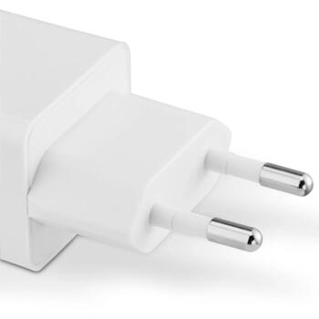 Hama зарядное устройство 001251420000, 65W, 100-240V, 2x USB-C, 1x USB-A, GaN, Power Delivery, Quick Charge 3.0, белый (001251420000)