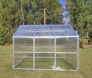 Siltumnīca KLASIKA BERNARD 2,35x6 m ar 6mm polikarbonāta pārklājumu 4779037492336 (181)