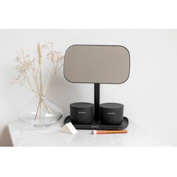 Brabantia ReNew зеркало с полкой 280702, 28.3см, 20см, 12.6см, 400г, пластик, регулируется на 360°, нескользящее основание (280702)