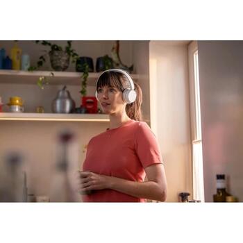 Philips TAH4209WT/00 Bluetooth наушники on-ear, 55ч, 32Ом, 112дБ, BT 5.3, multipoint, USB-C, складные, белые (TAH4209WT/00)