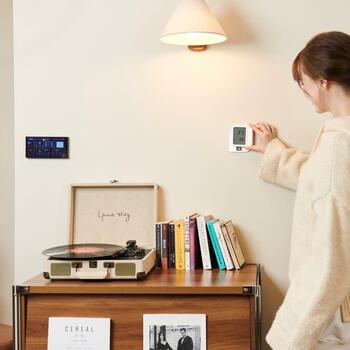 Aqara Датчик климата TH-S04D, температура ±0.2℃, влажность ±2%RH, 3 кнопки, Bluetooth/ZigBee, 86 × 86 × 13.65 mm (TH-S04D)