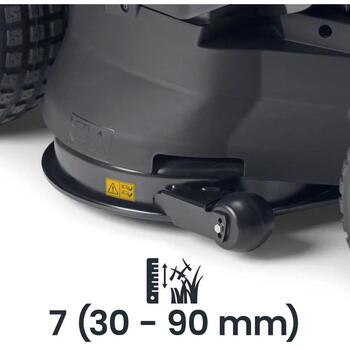 Stiga бензиновый трактор 2T0830481/ST1, мощность 10.8 кВт, двигатель 586 см³, ширина среза 98 см, объем коллектора 300 л, 2 лезвия (2T0830481/ST1)