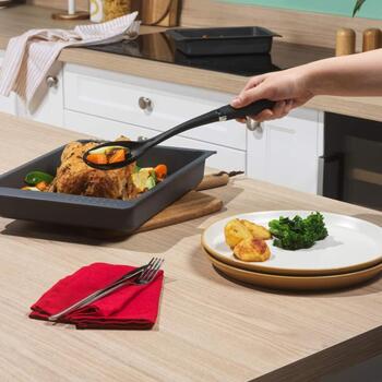 Russell Hobbs Cepšanas forma RH03764, 32/38cm, pelēks, oglekļa tērauds, nepiedegošs, 220°C (RH03764)