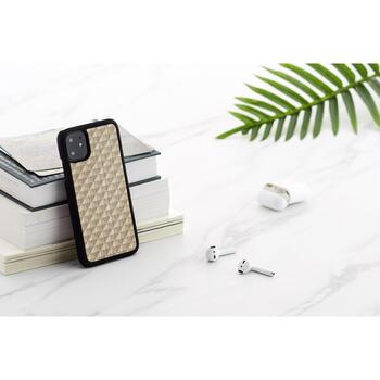 Man&Wood Чехол для смартфона M8270B, 6.1, натуральное дерево, поликарбонат, Apple iPhone 11, С изображением (M8270B)