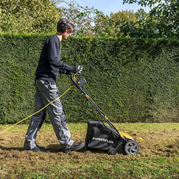 Скарификатор аэратор электрический 1600W 360mm травосборник 50L Желтый POWXG75160 Powerplus (POWXG75160)