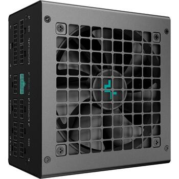 Deepcool Barošanas bloks PN650M R-PN650M-FC0B-JGEU, 650 W, 80 PLUS Gold, 120 mm ventilators, modulāra kabeļu pārvaldība (R-PN650M-FC0B-JGEU)