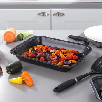Russell Hobbs Набор противней и разделочной доски CW20701EU, 38см, 35см, 26см, углеродная сталь, черный, прямоугольный (CW20701EU)