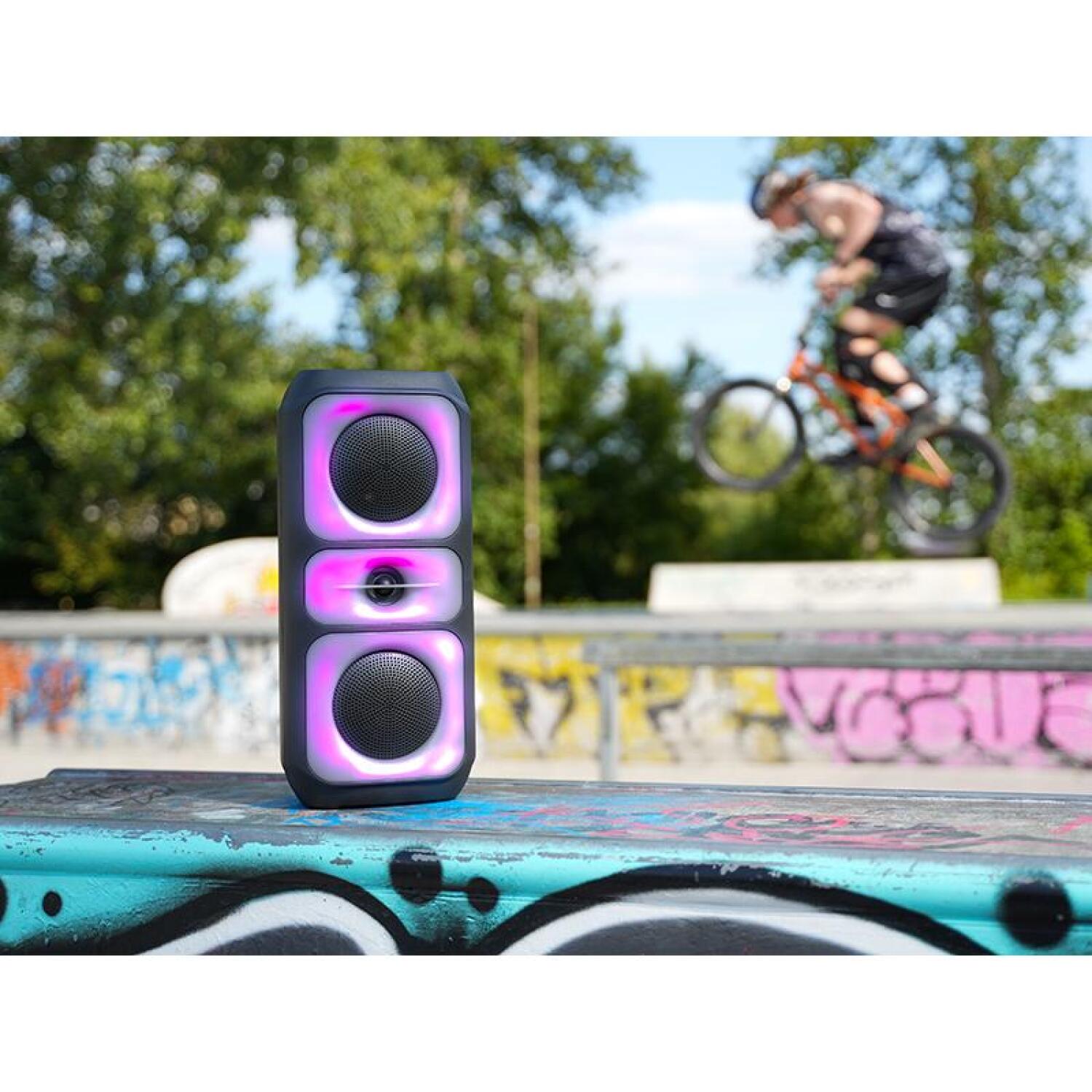 Tracer Портативная Bluetooth колонка TRAGLO47688, 20W, 6ч, FM радио, MicroSD слот, DC 5V, 2.0 колонки (TRAGLO47688)