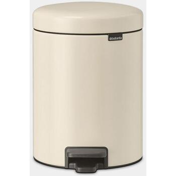 Brabantia NewIcon 149900 мусорное ведро, 5л, 20,5см, 29,1см, тихое закрывание крышки, педаль, съемная внутренняя корзина (149900)