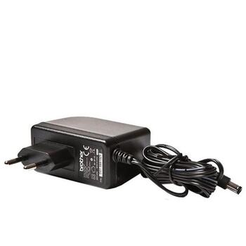 Brother strāvas adapteris ADE001AEU, 12V, 2A, melns, paredzēts P-Touch PT-D450, PT-D450VP, PT-E500VP (ADE001AEU)