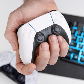 Paladone PlayStation Stress Controller PP9404PSV2, 11x7,5см, белый, мяч для снятия стресса, фигурка, 1 шт. (PP9404PSV2)