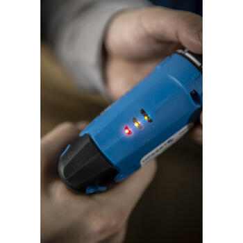 Hogert HT2E212 Bezvadu skrūvgriezis, 7.2V, 10Nm, 230rpm, 1.5Ah Li-Ion, 3h, LED, uzlādes indikators, 1/4