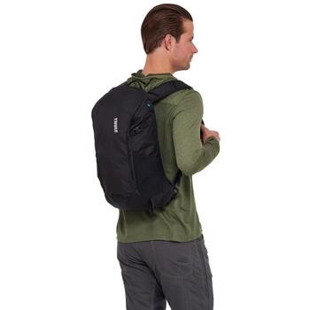 Thule Рюкзак 18L 3205085, 18L, 0.6kg, полиэстер, дождевик, крепление для палок, боковые карманы (3205085)