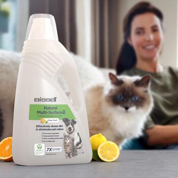 Dabīgais daudzvirsmu grīdu tīrīšanas līdzeklis mājdzīvnieku kopšanai Natural Multi Surface Pet Floor Cleaning Solution 2000 ml 31221 Bissell (31221)