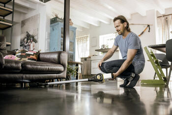 Karcher VC 6 Cordless ourFamily 1.198-670.0, 25.2V, 2.5Ah, 800ml, <78dB, 50min, беспроводной пылесос (1.198-670.0)