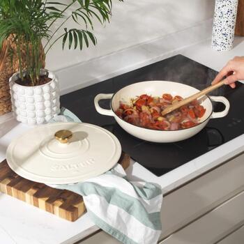 Salter кастрюля BW13772C, 2.8L, 30.6cm, чугун, кремовый, с крышкой, совместима со всеми плитами (BW13772C)