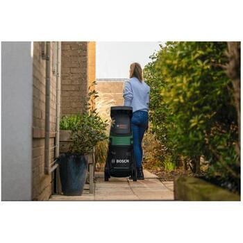 Bosch UniversalShredder 2x18V-25 06008E0001, 36V, 2400rpm, 25mm, bezvadu zaru smalcinātājs, bez akumulatora (06008E0001)