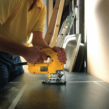 Figūrzāģis 550W DW341K-QS DEWALT (DW341K-QS)