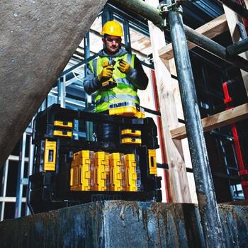 Skrūvgriežu uzgaļu komplekts Screw Driving Set 47 gab. DT70704-QZ DEWALT (DT70704-QZ)