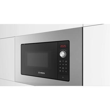 Bosch СВЧ-печь BFL623MS3, 800 W, 20 L, нержавеющая сталь, AutoPilot 7, помощь в очистке, блокировка от детей (BFL623MS3)